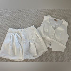 Vest and shorts set in S